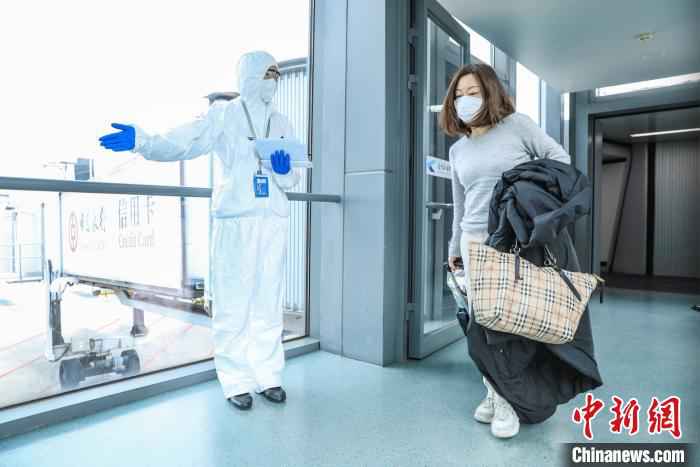 3月起南京机场逐步恢复多条航线。东部机场集团供图 返工客源集中南京恢复多条航线 部分机票价低至百元